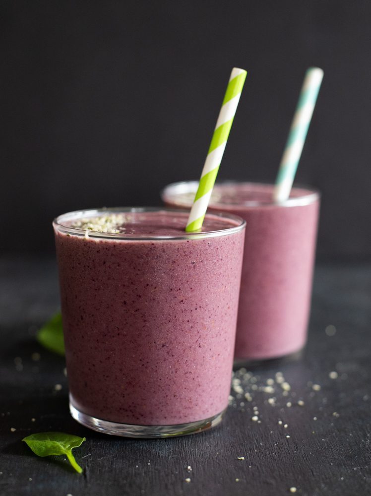 Greens and Berries Smoothie 4